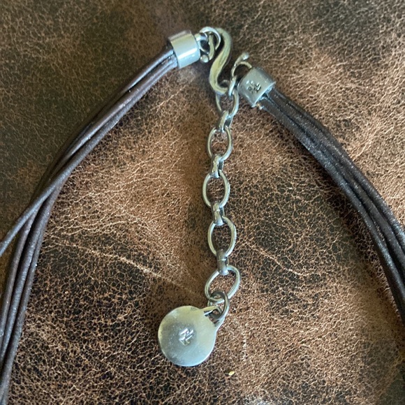 Ralph Lauren leather adjustable choker—silver rondelle pendant - Picture 3 of 4